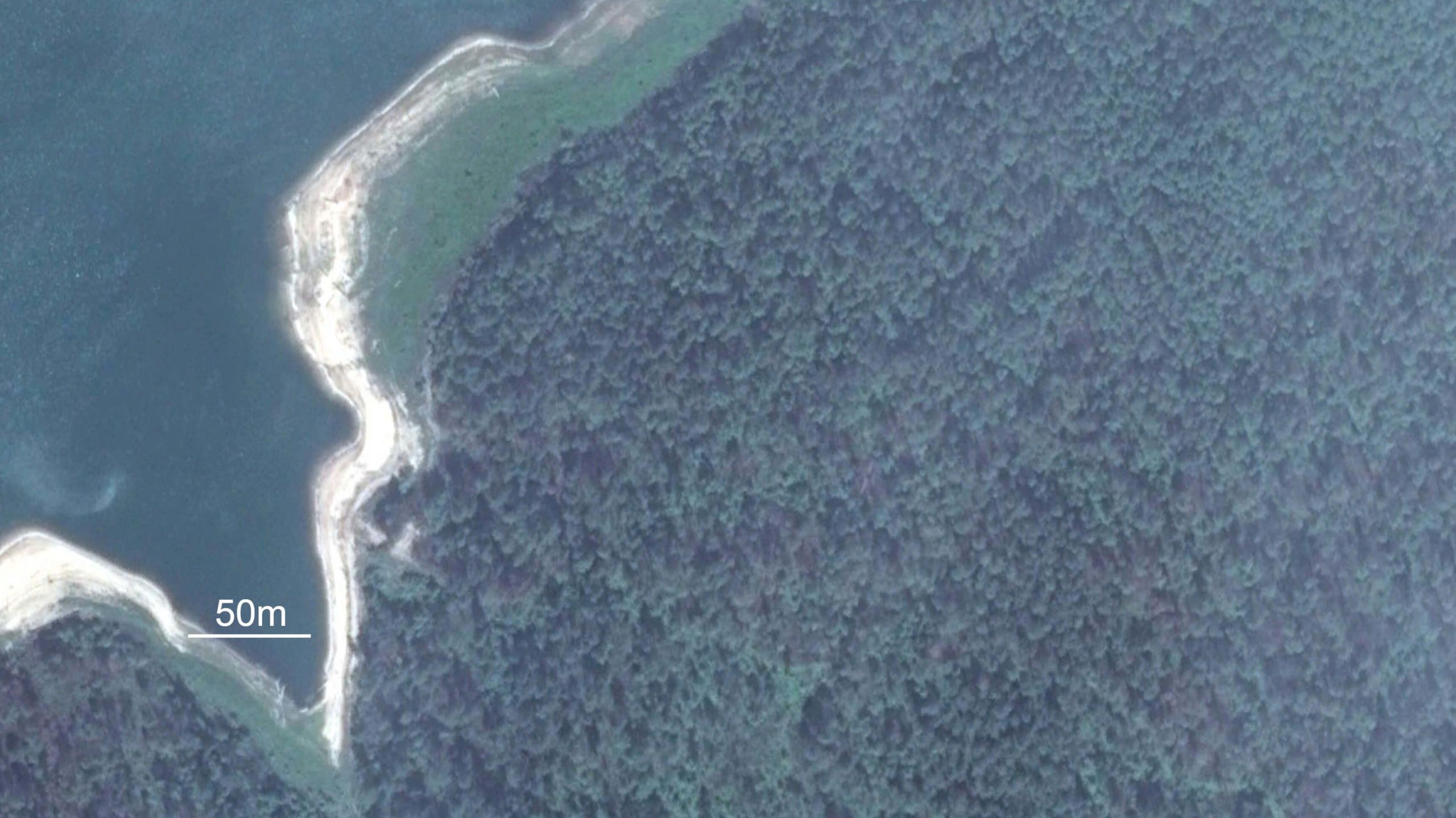 Satellite image: Maxar Technologies / Google Earth